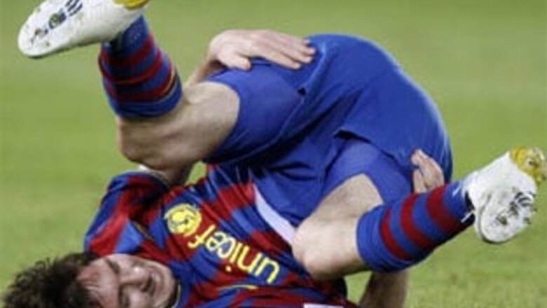 Messi scores as Barca reach Club World Cup final