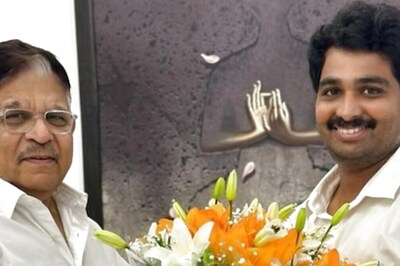 Famous Producer Allu Aravind Praises Vamsi Nandipati Over Success Of Maa Oori Polimera 2