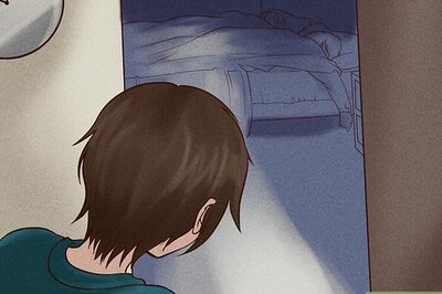 How to Sneak Down Stairs to Play on Computers at Night