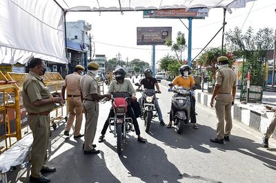 Lucknow Markets to Have Control Rooms to Monitor Crowd, Enforce Social Distancing: DM