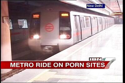 BJYM demands high-level probe into Delhi Metro couples' video leakage