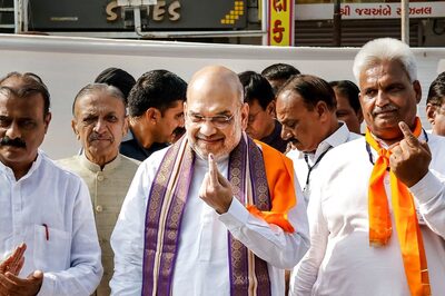 News18 Afternoon Digest: 19.17% Voter Turnout till 11am In Gujarat; SP Alleges Cops Not Allowing People to Vote In Mainpuri Bypoll & Other Top Stories