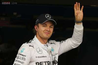 F1 title leader Nico Rosberg extends Mercedes contract
