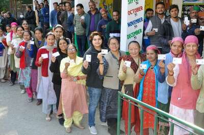 Gujarat Polls: Congress Declares 39 Candidates in 5th, 6th Lists; Fields Mevani from Vadgam