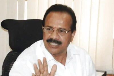 Jharkioli CD Row: Sadananda Gowda Flays Six Karnataka Ministers for Seeking Media Restraint