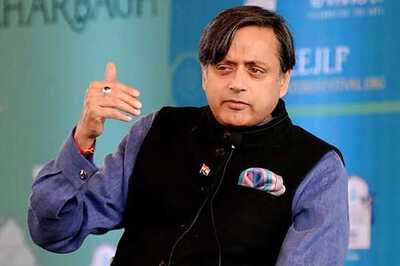 'Maharajas' After Filmmaker, Scurried When British Trampled Honour: Shashi Tharoor