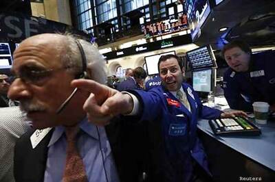 Wall Street drops on uncertainty about Cyprus