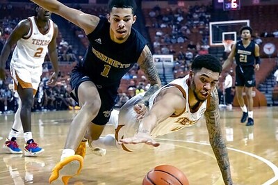 Disu, Carr Lead No. 16 Texas Past Alabama State 68-48