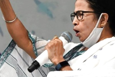 Congress in 'Deep Freezer', Oppn Forces Want Mamata to Lead, Says TMC Mouthpiece
