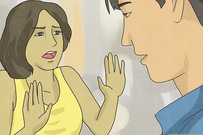 11 Classic Ways Cheaters React When Confronted