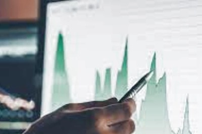 Services Sector Activity In India Hits 1-year Low In Nov On Slower Order Growth, Output: PMI