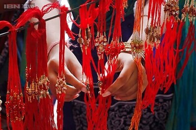 Women constables tie rakhis to traffic violators in Rajkot