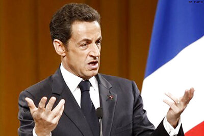 Sarkozy urges new world finance rules