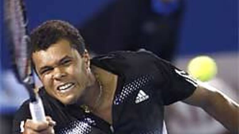 Tsonga's dream run continues, enters Australian Open semis
