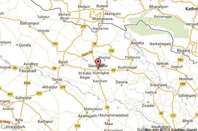 19-year-old drowns after he jumped into pond to retrieve a ball