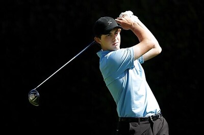 Top amateur Cantlay turns professional