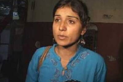 Ladies at risk in Mum local trains