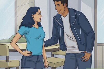 “Black Cat Boyfriend” Dating Theory Explained