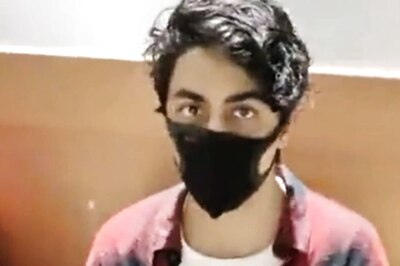 Shah Rukh Khan’s Son Aryan Khan Detained in Drug Seizure Case; NCB Apprehends Seven Others