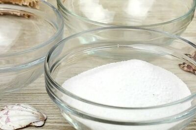 How to Dye Sand with Acrylic Paint
