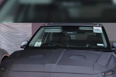 Upcoming Hyundai Venue Facelift Spied During Tests in South Korea, India Launch in 2022