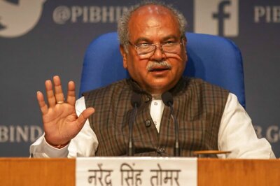 Narendra Singh Tomar Hopeful of Solution in 9th Round of Talks Between Farmers, Govt