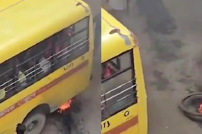Narrow Escape For School Bus With Kids As Mob Burns Tires During Bharat Bandh In Bihar | Video