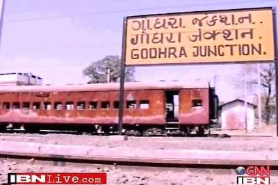 Godhra train carnage convict dies in Vadodara Jail