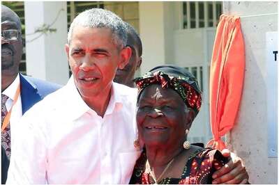 With No Trump in Sight, Barack Obama Breaks a Leg With Grandmother in Kenya
