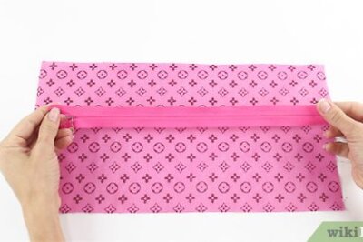 How to Sew an Invisible Zipper