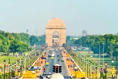 Mumbai Woman’s Post On Delhi Treating Visitors As ‘Outsiders’ Meets With Backlash