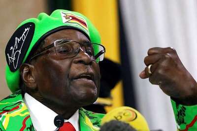 Zimbabwe's Robert Mugabe Says The Route to Leadership is Full of 'Pitfalls and Death'