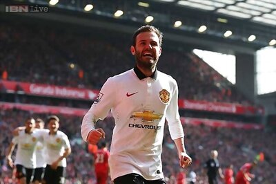Juan Mata's brilliant brace helps Manchester United beat Liverpool 2-1