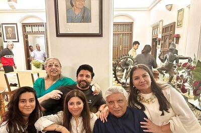 Shabana Azmi Opens Up On Her Equation With Farhan, Zoya, Says 'I Don't Poke My Nose In Their...'