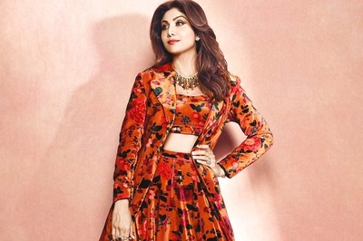 Shilpa Shetty Shows How Easy-Looking Surya Namaskar is Beneficial for the Body
