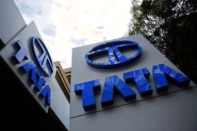 Tata Motors Signs MoU With Karnataka Bank to Introduce Finance Offers For Car Buyers