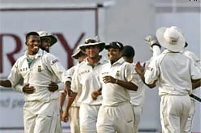 Aussies in trouble over 'Beer with Mahatma'