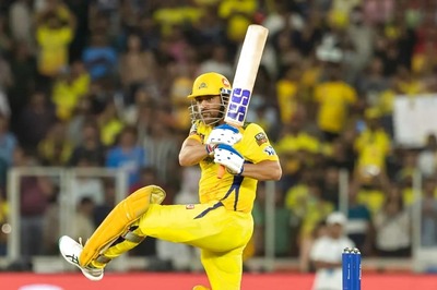 WATCH: MS Dhoni Rolls Back Years With Monstrous Six Against Gujarat Titans in Opening Match of IPL 2023