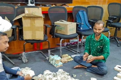 Rs 352 Crore, Took 10 Days to Count: Team Honoured for India's Biggest Income Tax Raid Till Date