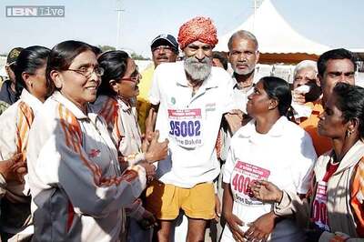 116-year old Dharampal Gujjar clears 200 metres in 46.74 secs