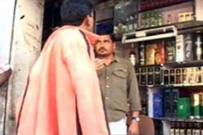 Rajasthan voters want water, given liquor instead