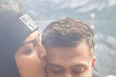 Sonam Kapoor Kisses Anand Ahuja In Latest Pic, Calls Him a ‘Great Dad’ To Their Son Vayu