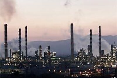 Asian GRM crash threatens petro cos