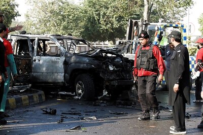 Suicide Bomber Kills at Least 11 Soldiers in Northern Pakistan