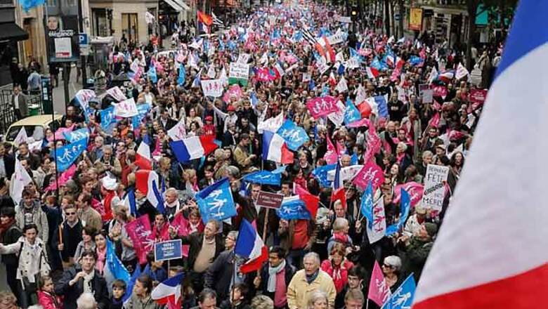 France: Thousands protest against gay marriage law