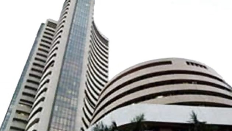 Sensex ends 117 pts up; metals, banks support