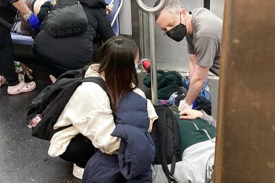 Brooklyn Subway Shooting: New York Police Identify Person Of Interest, More Than 20 Injured