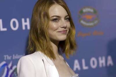Director Cameron Crowe defends Emma Stone in Hawaiian 'Aloha' role