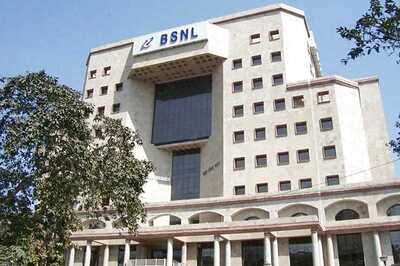 BSNL Employees Oppose Government Decision to Freeze DA Hike