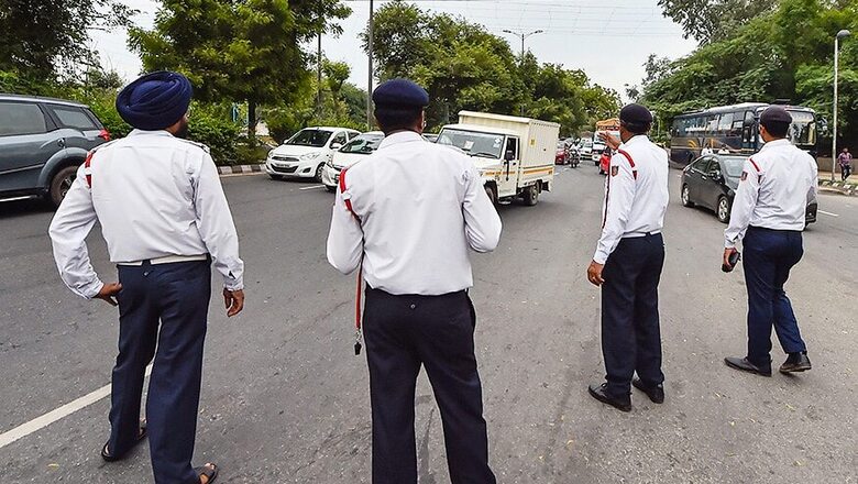 'Have Patience, Observe Discipline': Delhi Police Advises Motorists Ahead of R-Day Parade Rehearsals